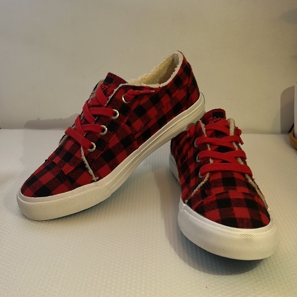 BLOW FISH *MAXINE* Buffalo Plaid Sherpa Lined Tennis Shoes Red